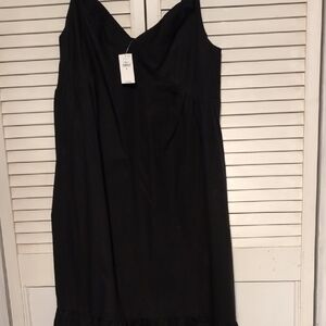 Elegant Black Sleeveless Dress